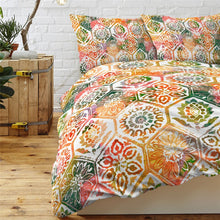 Load image into Gallery viewer, Mandala Quilt Cover Set - Summer Days