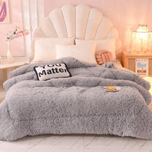 Load image into Gallery viewer, Fluffy Quilt Comforter - 4 Colours