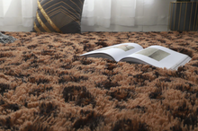 Load image into Gallery viewer, Fluffy Large Area Rug - Cheetah