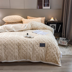 Pineapple Fleece Quilt Cover Set - Khaki