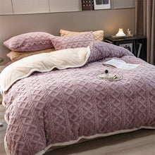 Load image into Gallery viewer, Pineapple Fleece Quilt Cover Set - Purple