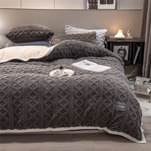 Load image into Gallery viewer, Pineapple Fleece Quilt Cover Set - Charcoal