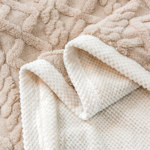 Pineapple Fleece Blanket - Camel
