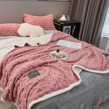 Load image into Gallery viewer, Pineapple Fleece Blanket - Pink
