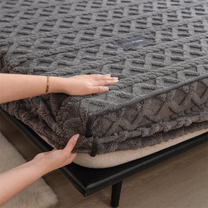 Pineapple Fleece Fitted Sheet - Charcoal