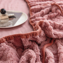 Load image into Gallery viewer, Pineapple Fleece Fitted Sheet - Pink