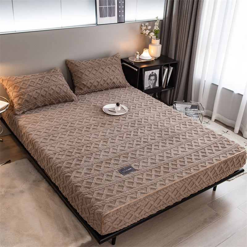 Pineapple Fleece Fitted Sheet - Coffee
