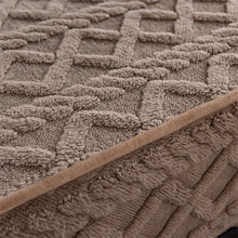 Load image into Gallery viewer, Pineapple Fleece Fitted Sheet - Coffee