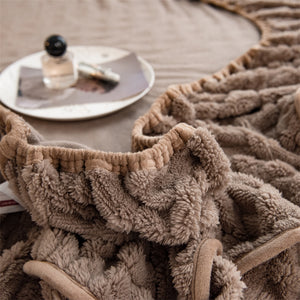 Pineapple Fleece Fitted Sheet - Coffee