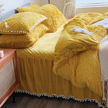 Load image into Gallery viewer, Fluffy Faux Mink &amp; Velvet Fleece Quilt Cover Set  - Soft Yellow