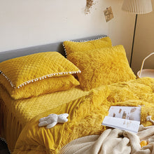 Load image into Gallery viewer, Fluffy Faux Mink &amp; Velvet Fleece Quilt Cover Set  - Soft Yellow