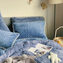 Load image into Gallery viewer, Fluffy Faux Mink &amp; Velvet Fleece Quilt Cover Set - Soft Blue