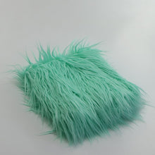 Load image into Gallery viewer, Faux Fur Flokati Throw