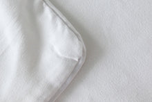 Load image into Gallery viewer, Customised Peacock Quilt Cover Set