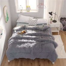 Load image into Gallery viewer, Fluffy Quilt Comforter - Grey