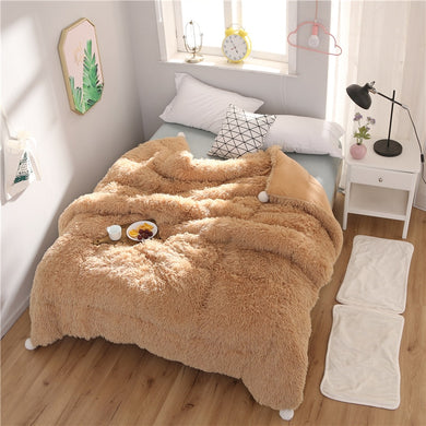 Fluffy Quilt Comforter - Camel