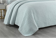 Load image into Gallery viewer, Bedspread 3pcs Set Lines - Various colours