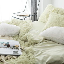 Load image into Gallery viewer, Fluffy Faux Mink &amp; Velvet Fleece Quilt Cover Set
