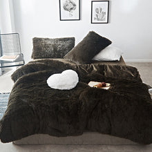 Load image into Gallery viewer, Fluffy Faux Mink &amp; Velvet Fleece Quilt Cover Set