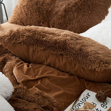 Load image into Gallery viewer, Fluffy Faux Mink &amp; Velvet Fleece Quilt Cover Set