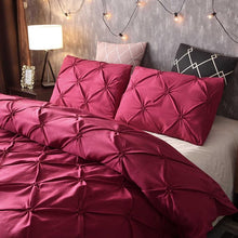 Load image into Gallery viewer, Diamond Pintuck Quilt Cover Set