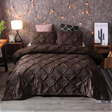 Load image into Gallery viewer, Diamond Pintuck Quilt Cover Set