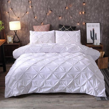 Load image into Gallery viewer, Diamond Pintuck Quilt Cover Set