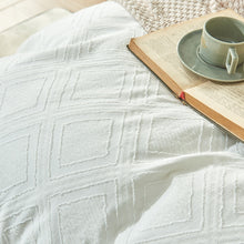 Load image into Gallery viewer, 100% Cotton Chenille Bedding Set - Off White