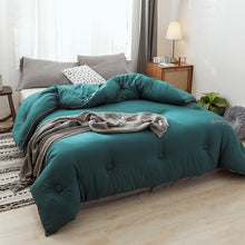 Load image into Gallery viewer, Brushed thermal Quilt Comforter - Emerald