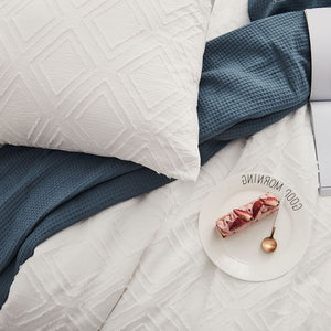 Luxury 100% Cotton Chenille 4 Pcs Bedding Set - White