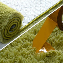 Load image into Gallery viewer, Fluffy Large Area Rug - Green