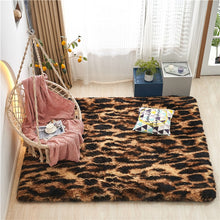Load image into Gallery viewer, Fluffy Large Area Rug - Leopard