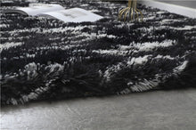 Load image into Gallery viewer, Fluffy Large Area Rug - Zebra