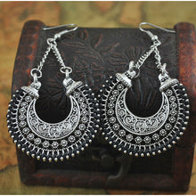Load image into Gallery viewer, Rope Wrap Earrings