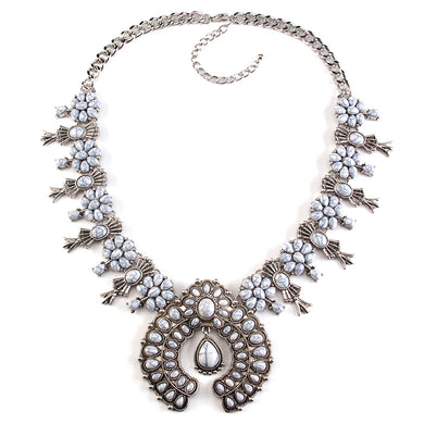 Tibetan Silver Necklace in Green or White