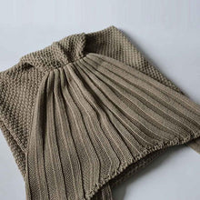 Load image into Gallery viewer, Mermaid Tail Blanket Extra Large -  195x95cm - 15 Colours