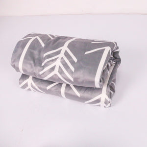 White Arrows Throw Blanket
