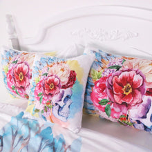 Load image into Gallery viewer, Skull and Floral Bed Set - 4 Pieces