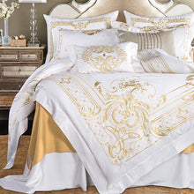 Load image into Gallery viewer, Luxury Egypt Cotton Royal Wedding Bedding Set