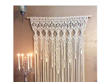 Load image into Gallery viewer, Je t&#39;aime Macrame