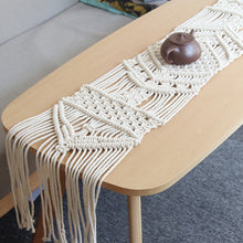 Load image into Gallery viewer, Macrame Table Runner