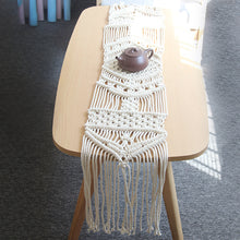 Load image into Gallery viewer, Macrame Table Runner