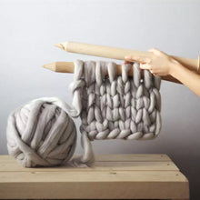 Load image into Gallery viewer, Chunky Hand Knitted Throw - Many colours