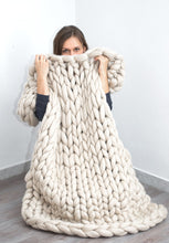 Load image into Gallery viewer, Chunky Hand Knitted Throw - Many colours