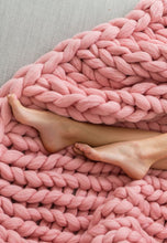 Load image into Gallery viewer, Chunky Hand Knitted Throw - Many colours