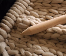 Load image into Gallery viewer, Chunky Hand Knitted Throw - Many colours