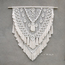 Load image into Gallery viewer, Bohemia Wall Hang Macrame in 3 styles