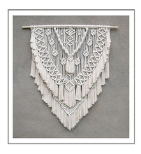 Load image into Gallery viewer, Bohemia Wall Hang Macrame in 3 styles