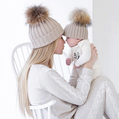 2pcs set Pom Pom Mother and Baby Knitted Hats