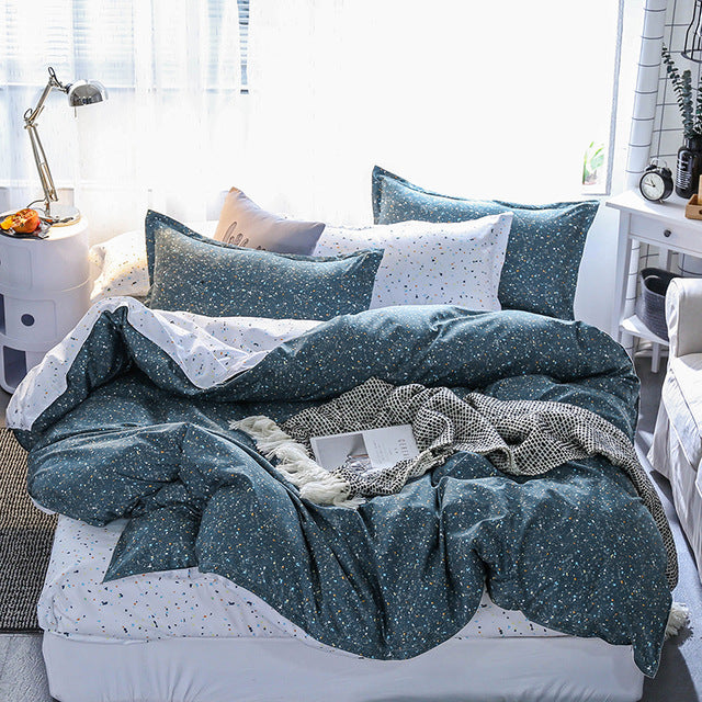 Stearling Bedding Set